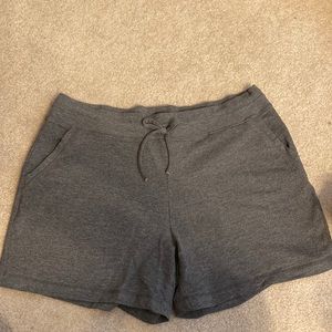 Sweat shorts 32 degrees cool brand size large